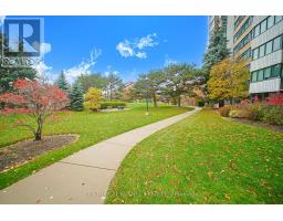 1006 90 Fisherville Road, Image 2