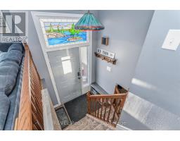 Kitchen - 28 Park Street, Tay, ON L0K2A0 Photo 4