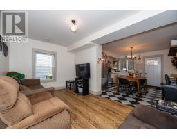 Bedroom 2 - 83 Main Street W, Grey Highlands, ON N0C1H0 Photo 4