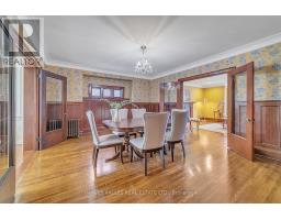 Kitchen - 212 Glenayr Road, Toronto, ON M5P3C3 Photo 4