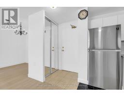501 555 Wilson Heights Boulevard, Image 3
