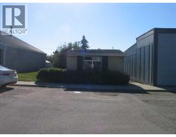 807 The Broadway Street, Standard, AB T0J3G0 Photo 2