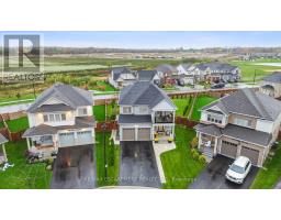 Living room - 220 Harpin Way E, Centre Wellington, ON N1M2W3 Photo 3