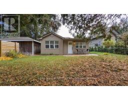 Bedroom - 900 Victoria Road, Huronkinloss, ON N0G2R0 Photo 4
