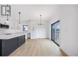 Bathroom - 116 Brandon Avenue, Severn, ON L0K1E0 Photo 5