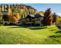 Bedroom - 7912 Birchwood Drive, Trail, BC V1R4Y4 Photo 4