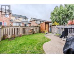 Bedroom - 422 Patterson Drive, Milton, ON L9T5N3 Photo 5