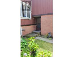 47 Parsell Square, Image 2