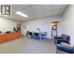 84 Copernicus Boulevard Unit 2, Brantford, ON N3P1K5 Photo 4