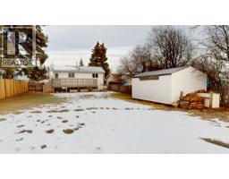 Primary Bedroom - 9115 105 Avenue, Fort St John, BC V1J2L5 Photo 3