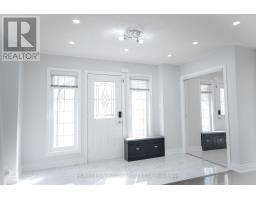 Kitchen - 2 Davidson Street, Whitby, ON L1P1V7 Photo 4