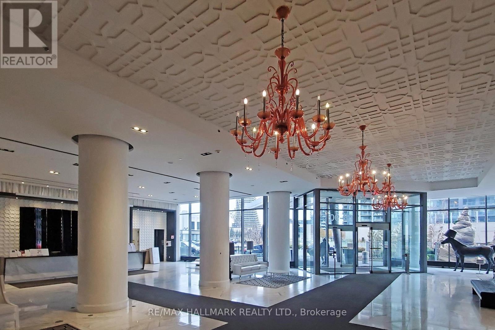 608 90 Park Lawn Road