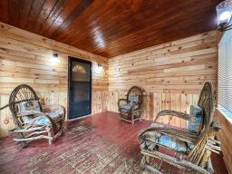 78 Sioux Lane, Image 3