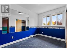 Laundry room - 7653 Wayne Street, Niagara Falls, ON L2H1G7 Photo 2