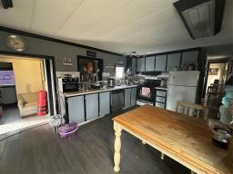 Office - 70 Ste Amelie Road, Ste Rose Du Lac, MB R0L1S0 Photo 5