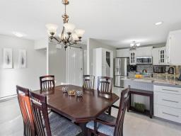 Dining room - 22 B Rue Dumais, Gatineau, QC J8P1Z2 Photo 2