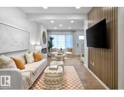 Kitchen - 11 Elizabeth Gd, Spruce Grove, AB T7X3C7 Photo 3