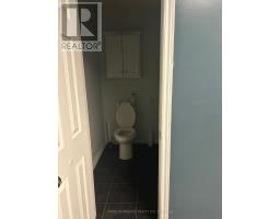 1700 Sismet Road, Mississauga, ON L4W1R4 Photo 4