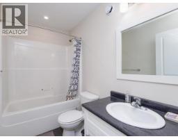 Kitchen - 16 92 Iskoot Crescent, Whitehorse,  Y1A0P9 Photo 3