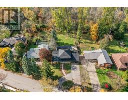 Bathroom - 407 Bay Street, Orillia, ON L3V3X5 Photo 3