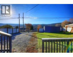 Kitchen - 357 N 2nd Avenue, Williams Lake, BC V2G2A1 Photo 3