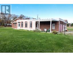Living room - 9735 Carl Road, Niagara Falls, ON L0S1K0 Photo 4