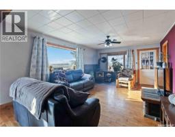 Bedroom - Nw 27 45 6 W 3rd 40 Highway, Blaine Lake, SK S0J1R0 Photo 3