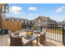 6 D Parker Avenue, Richmond Hill, ON L4E1H3 Photo 3