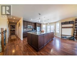 Kitchen - 144 Centre Street, Deseronto, ON K0K1X0 Photo 5