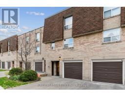 86 Village Greenway, Image 2