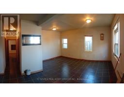 Bathroom - 160 Brown Street, Chathamkent, ON N0P1M0 Photo 5