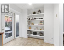 Bathroom - 201 895 Maple Avenue, Burlington, ON L7S2H7 Photo 2