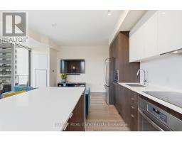 Primary Bedroom - 501 8 Ann Street, Mississauga, ON L5G3E6 Photo 5