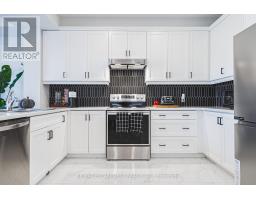 Kitchen - 21 Zoe Lane, Hamilton, ON L0R1C0 Photo 4