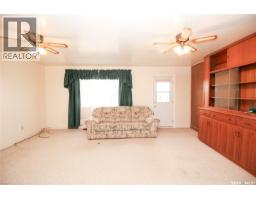 Bedroom - Haux Acreage, Bone Creek Rm No 108, SK S0N2M0 Photo 4