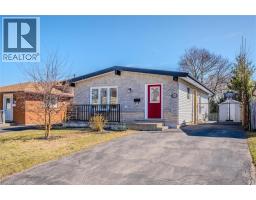 Kitchen - 46 Roberts Crescent, Kitchener, ON N2E1A5 Photo 4