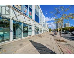 396 St Clair Avenue W, Image 2