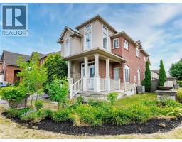 4pc Bathroom - 4 Panorama Way, Stoney Creek, ON L8E6C6 Photo 2