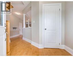 Laundry room - 4 Panorama Way, Stoney Creek, ON L8E6C6 Photo 4