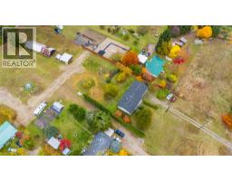 Bedroom - 1535 Highway 3 A Highway, Thrums, BC V1N4M7 Photo 5