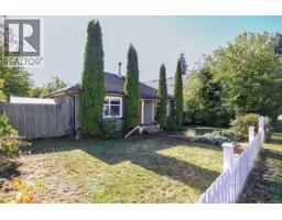 Dining room - 2767 Ulverston Ave, Cumberland, BC V0R1S0 Photo 3