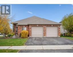Bedroom - 30 Stafford Street, Centre Wellington, ON N0B1S0 Photo 2