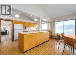 6648 Marine Drive, West Vancouver, BC V7W2S9 Photo 5