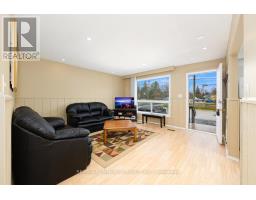 Living room - 8 58th Street, Wasaga Beach, ON L9Z1W6 Photo 4