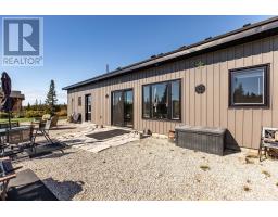 Bedroom 2 - 621 Lindsay 30 Road, Northern Bruce Peninsula, ON N0H1Z0 Photo 5