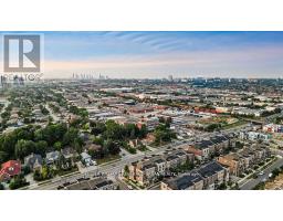 14 2335 Sheppard Avenue W, Image 3