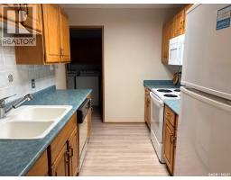 4pc Bathroom - 7 119 4th Avenue W, Kindersley, SK S0L1S0 Photo 3
