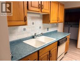 3pc Ensuite bath - 7 119 4th Avenue W, Kindersley, SK S0L1S0 Photo 4