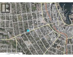 704 Fitzwilliam St, Nanaimo, BC V9R3B6 Photo 4