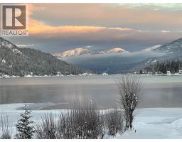 Bedroom - 102 Sandner Road, Christina Lake, BC V0H1E0 Photo 4